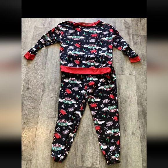 Friends Christmas pj set small central perk Snowflake candy cane *no tags* - Picture 5 of 5